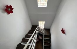 Casă individuală de 174 mp, 400 mp teren, zona Șimnicu de Jos