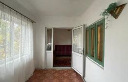 Casa locuibila toate utilitatile zona Simnicul de Jos 1424 mp cu front 25 mp