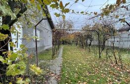 Casa locuibila toate utilitatile zona Simnicul de Jos 1424 mp cu front 25 mp