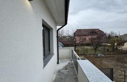 Casa duplex P+E, 140 mp utili, 364 mp teren fiecare casa,  Malu Mare sat