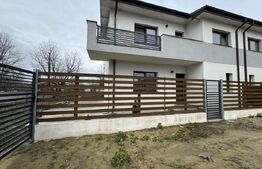 Casa duplex P+E, 140 mp utili, 364 mp teren fiecare casa,  Malu Mare sat