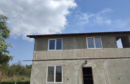 Casă P+M 160 mp , teren 880 mp ,zona Cârcea-Pelendava