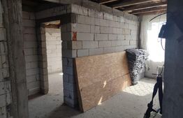 Casă P+M 160 mp , teren 880 mp ,zona Cârcea-Pelendava