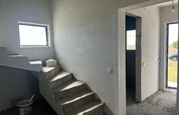 Casa P+M 145mp utili, pe un teren de 500mp, in Simnicul de Jos