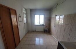 Apartament , 4 camere, 95mp, zona centrul multifunctional