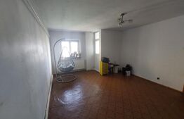 Apartament , 4 camere, 95mp, zona centrul multifunctional