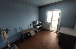 Apartament , 4 camere, 95mp, zona centrul multifunctional