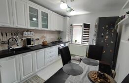 Apartament 3 camere decomandat, zona Promenada Craiovita