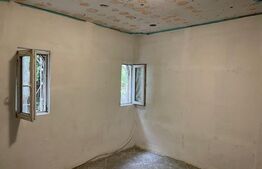 Casă semifinisată, P+M, 1000 mp de teren, zona Catargiu