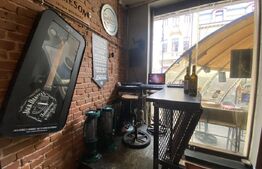 Afacere de tip bar/pub/cafenea de vanzare, randament 45%,  zona Centrul Vechi