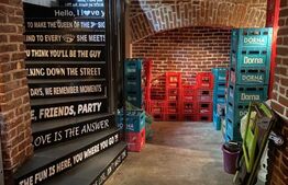 Afacere de tip bar/pub/cafenea de vanzare, randament 45%,  zona Centrul Vechi