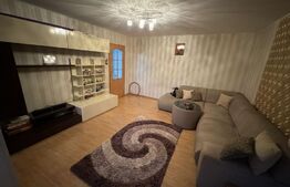 Apartament , 3 camere, 78mp, zona Pelendava 