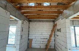 Casa semifinisata, 137 mp utili, 642 mp teren, zona Catargiu