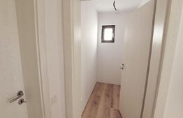 Case P+E, moderne, 125 mp utili și 300 mp teren, utilități, Simnicu de Jos!