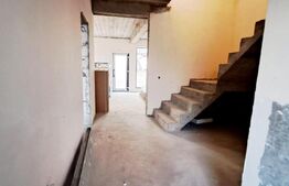 Case P+E, moderne, 125 mp utili și 300 mp teren, utilități, Simnicu de Jos!