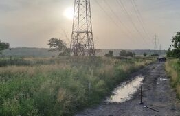 Teren extravilan, zona industriala, 3300 mp