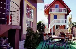 Casa 160 mp utili + un teren de 2500 mp, cartier Carcea