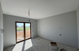 Casă la cheie de 159 mp utili, 442 mp teren, zona Selgros