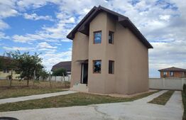 Casă 90 mp, teren 300 mp, zona Damila