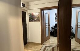 Apartament 3 camere, Centru, zona Pietonala/Casa de Pensii