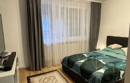 Apartament 3 camere, Centru, zona Pietonala/Casa de Pensii