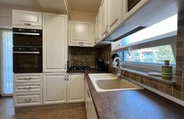 Apartament 3 camere, 100 mp, decomadat, modern/lux, zona Brazda