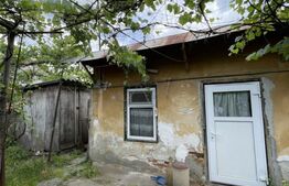 Casa pe parter, 3 camere,  strada Brestei 