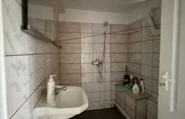 Casa pe parter, 3 camere,  strada Brestei 