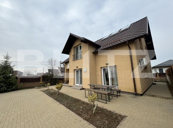 Casa de vânzare 4 camere Malu Mare - 152035CV | BLITZ Craiova | Poza1