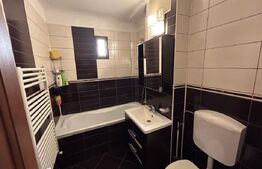 Apartament , 3 camere, 74mp, zona piata din Rovine