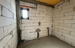 Casă semi-finisată P + E, 119 mp utili, teren 339 mp, Pielești, zona Magnolia