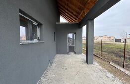 Casă semi-finisată P + M, 110 mp utili, teren 339 mp, Pielești, zona Magnolia