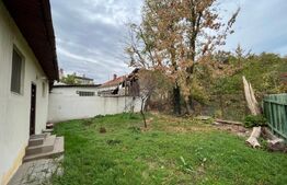 Casă pe parter 84 mpc, pe un teren de 697 mp, front 18 m, CENTRU