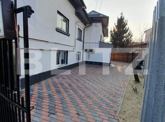 Casa de vânzare 8 camere Central - 152306CV | BLITZ Craiova | Poza1