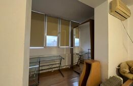 Apartament 3 camere, 74 mp, semidecomandat, centrală termică, zona Centrală