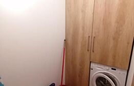 Apartament de 2 camere, 80 mp, centrala termica, parcare, zona Centrala