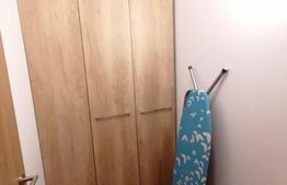 Apartament de 2 camere, 80 mp, centrala termica, parcare, zona Centrala