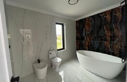 Oportunitate!! Casa in Simnicul de Jos la strada asfaltata cu toate utilitatile