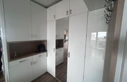 Apartament cu 3 camere, zona Happy Residence CB