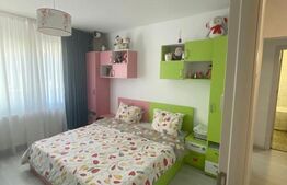 Apartament 3 camere decomandat, 68 mp, Craiovita, zona Orizont
