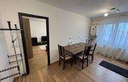 Apartament cu 3 camere, 72 mp utili, cartier Rovine