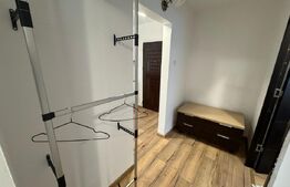 Apartament cu 3 camere, 72 mp utili, cartier Rovine