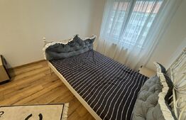 Apartament cu 3 camere, 72 mp utili, cartier Rovine