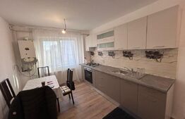 Apartament cu 3 camere, 72 mp utili, cartier Rovine