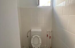 Spatiu pretabil activități medicale, aparatura inclusă, parcare privata, Centru