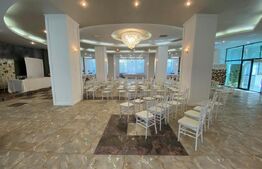 Spatiu comercial, 404 mp, zona centrala, parcare privata