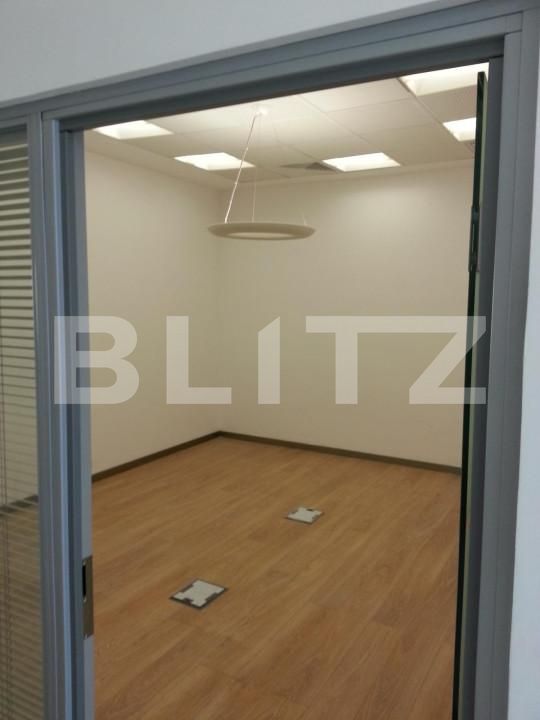Spațiu birouri de închiriat Central - 152969SIB | BLITZ Craiova | Poza8