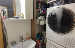 Apartament 3 camere decomandat, 2 bai, 1 mai, zona Pelendava