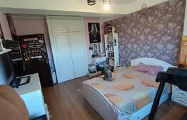 Apartament 3 camere cu o suprafata utila de 93 mp, zona Pietei din Valea rosie 