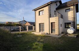 Casa P+1,  141 mp, 476 mp de teren, zona complex Capsunarie